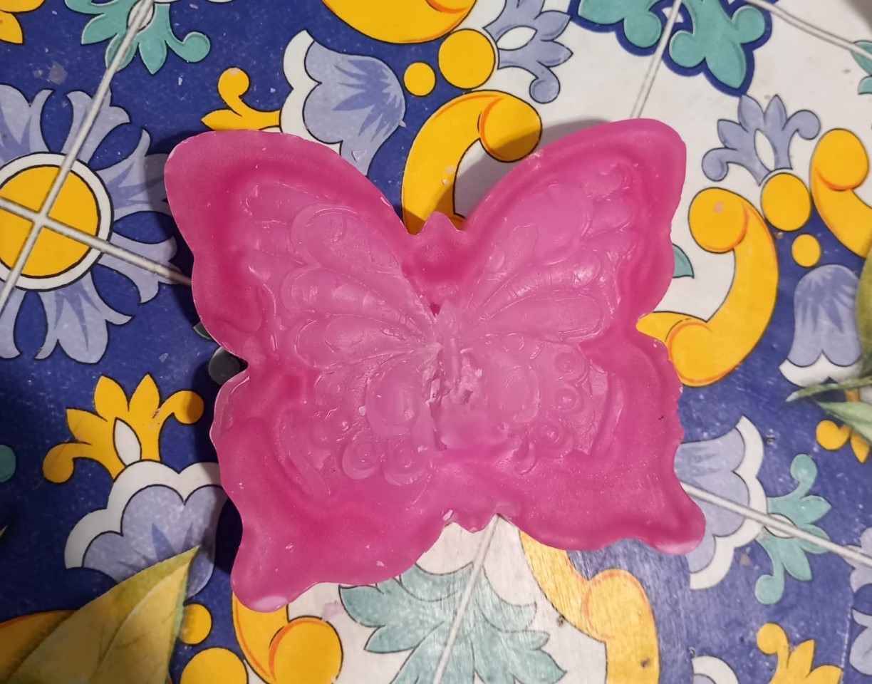 Api Generose Mortora